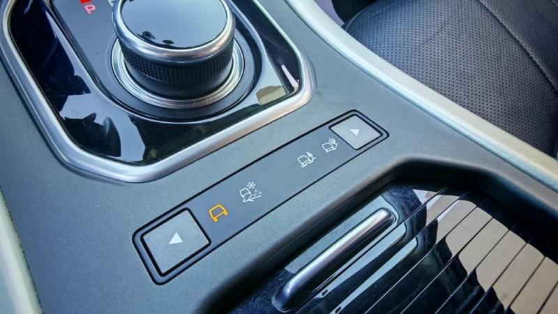 Car Thumb